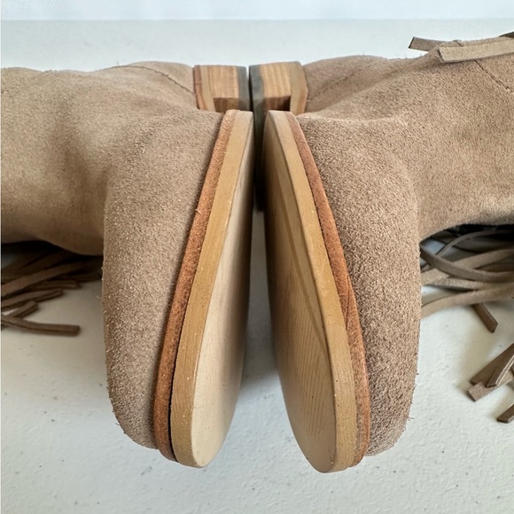 Michael Kors Billy taupe studded fringe booties 7.5 - Picture 4 of 15